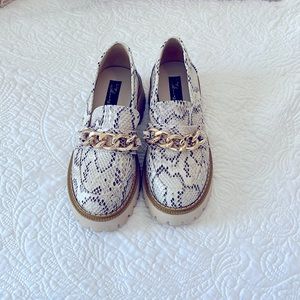 Vintage Havana lugg sole loafers